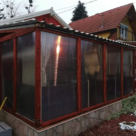 Villa Gunarasi Jacuzzival