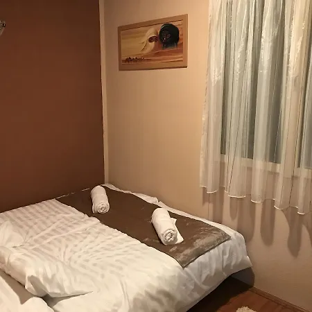 Gunarasi Jacuzzival Villa *
