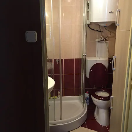 Gunarasi Jacuzzival Villa Dombovar